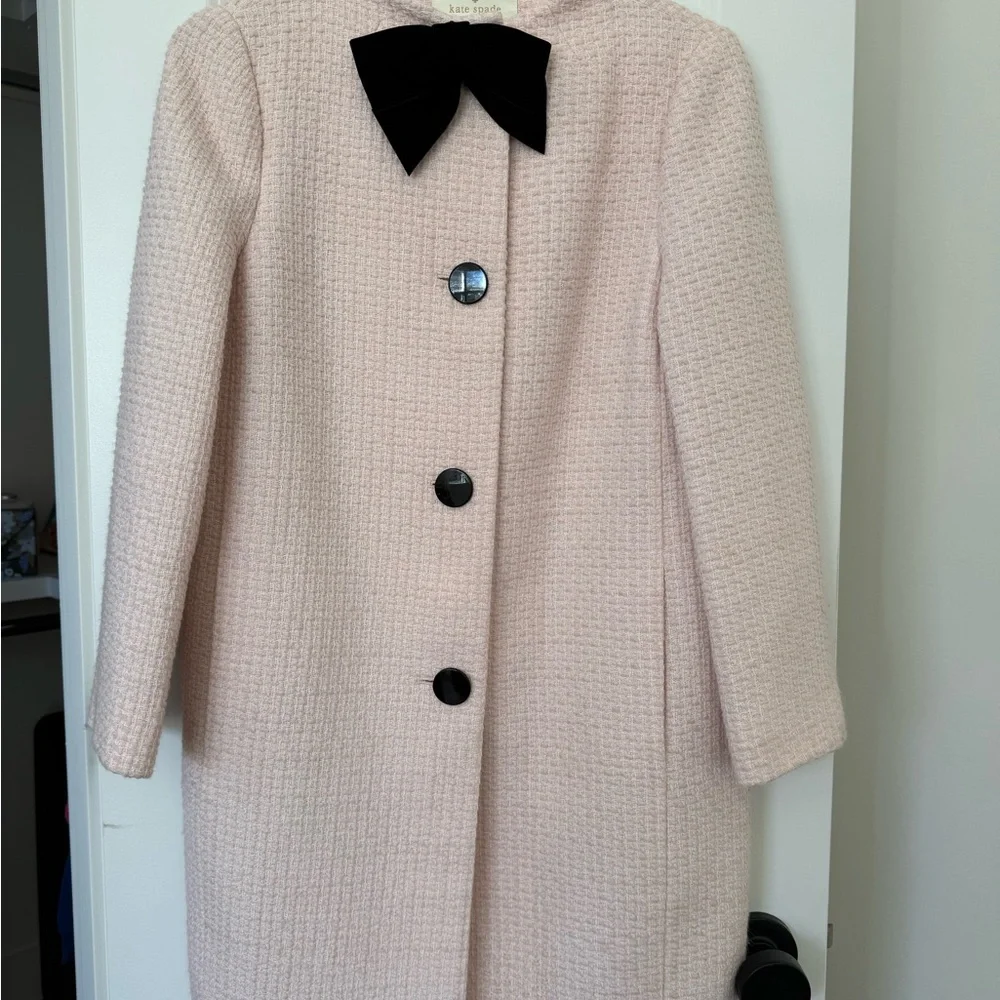 Kate Spade Bow Tweed Coat in Rose Dew Pink with Detachable Black Velvet Bow - Picture 2 of 8